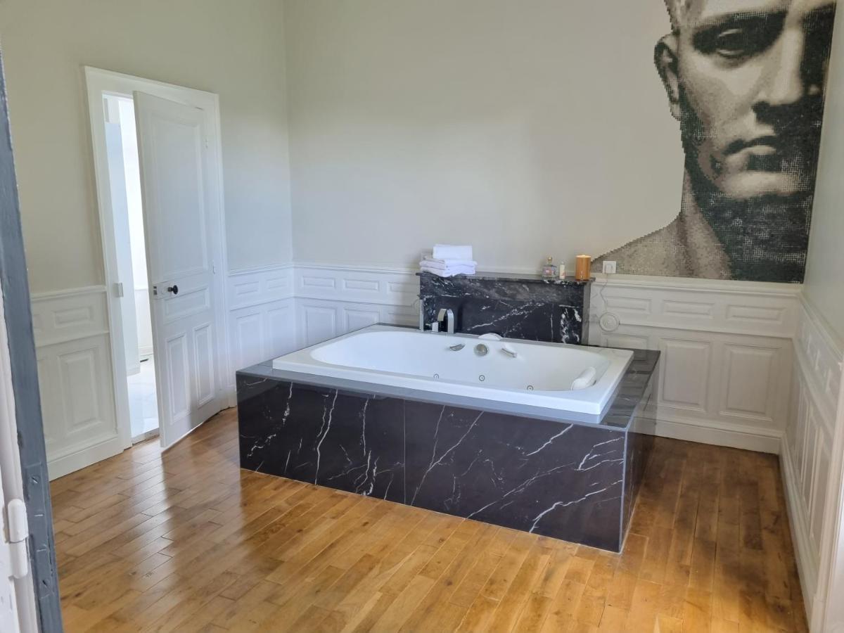 Villa Mura Gite Luxe Avec Piscine Et Spa Campagne Et Grand Air Nouvelle Aquitaine Correze Neuvic  Ngoại thất bức ảnh